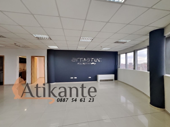 Дава се под наем Офис в София, Гоце Делчев - 115 кв.м за 1146.99 € - Снимка #1