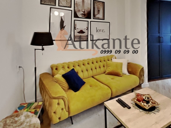 Двустаен апартамент в София, Център - 50 кв.м за 6000 €/кв.м - Снимка #1