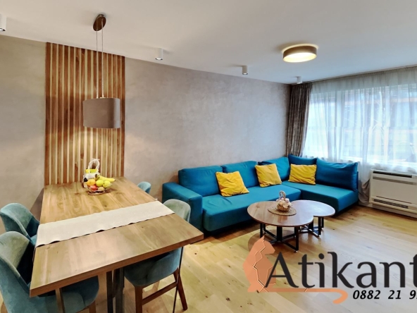 Двустаен апартамент в София, Център - 72 кв.м за 4028 €/кв.м - Снимка #1