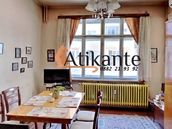 Двустаен апартамент в София, Център - 75 кв.м за 4000 €/кв.м - Снимка #1