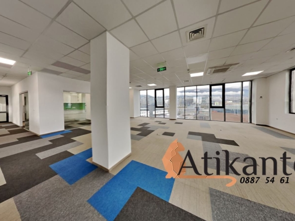 Дава се под наем Офис в София, Младост 4 - 317 кв.м за 4426.29 € - Снимка #1