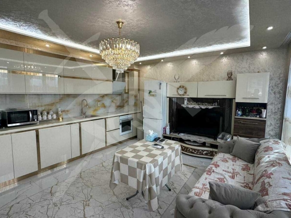 Двустаен апартамент в Пловдив, Център - 66 кв.м за 2210 €/кв.м - Снимка #1