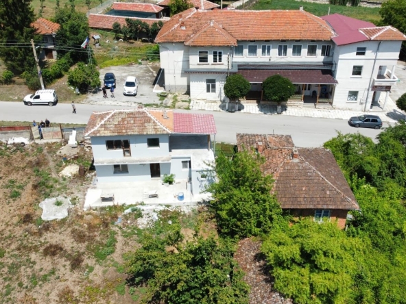 Къща в Исперих - 115 кв.м за 366 €/кв.м - Снимка #1