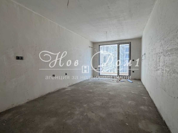 Двустаен апартамент в Пловдив, Младежки Хълм - 78 кв.м за 1762 €/кв.м - Снимка #1