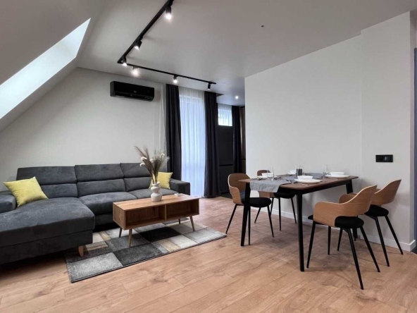 Дава се под наем Двустаен апартамент в София, Кръстова вада - 75 кв.м за 459 € - Снимка #1