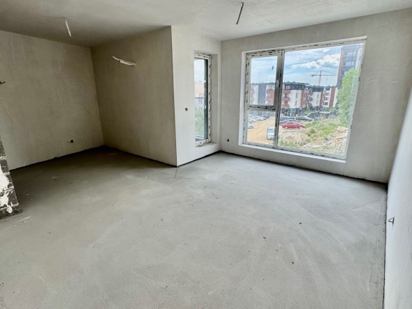 Двустаен апартамент в София, Студентски град - 80 кв.м за 2100 €/кв.м - Снимка #1