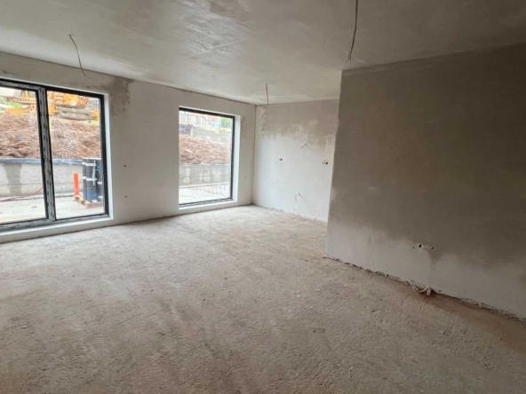 Тристаен апартамент в Банкя - 132 кв.м за 1796 €/кв.м - Снимка #1