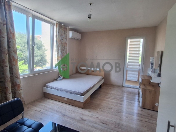 Дава се под наем Едностаен апартамент в Стара Загора, Казански - 37 кв.м за 204 € - Снимка #1