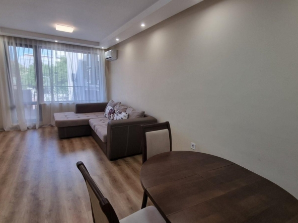 Дава се под наем Двустаен апартамент в Пловдив, Каменица 1 - 73 кв.м за 450 € - Снимка #1