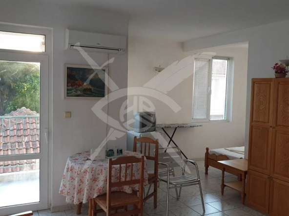 Къща в Несебър - 204 кв.м за 1716 €/кв.м - Снимка #1