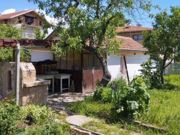 Парцел в Нови Искър - 675 кв.м за 178 €/кв.м - Снимка #1