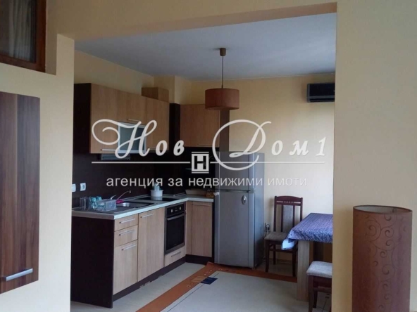 Дава се под наем Двустаен апартамент в Варна, Цветен квартал - 65 кв.м за 357 € - Снимка #1