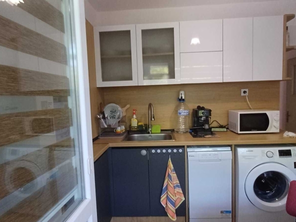 Дава се под наем Двустаен апартамент в Варна, Левски - 59 кв.м за 450 € - Снимка #1