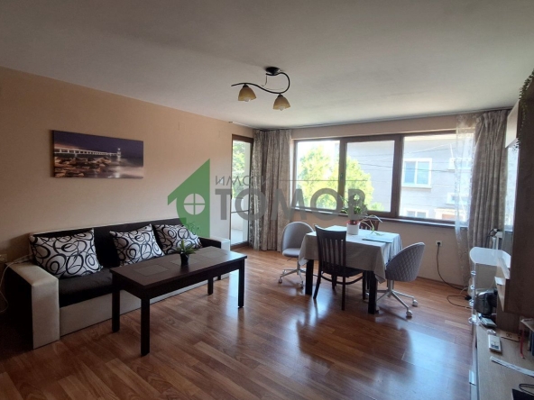 Дава се под наем Двустаен апартамент в Стара Загора, Кольо Ганчев - 70 кв.м за 331.5 € - Снимка #1