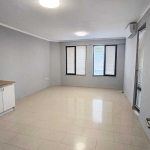 Дава се под наем Двустаен апартамент в Пловдив, Южен - 60 кв.м за 255 € - Снимка #1