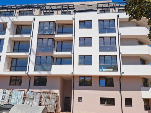 Тристаен апартамент в Благоевград, Запад - 85 кв.м за 1453 €/кв.м - Снимка #1