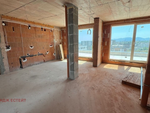 Двустаен апартамент в София, Малинова долина - 131 кв.м за 1695 €/кв.м - Снимка #1