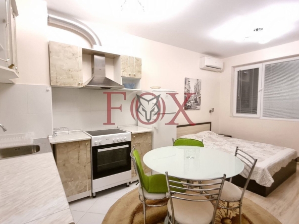Дава се под наем Едностаен апартамент в Варна, Левски - 40 кв.м за 306 € - Снимка #1