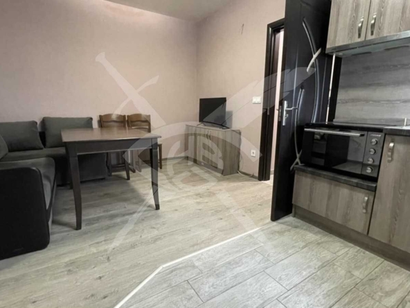 Дава се под наем Двустаен апартамент в Варна, Колхозен пазар - 45 кв.м за 400 € - Снимка #1