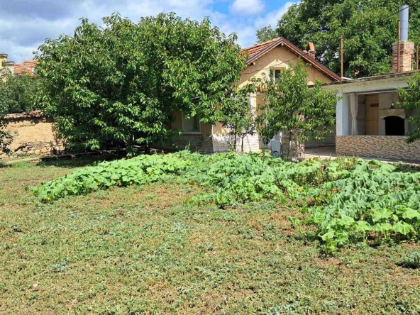 Къща в Мъглиж - 53 кв.м за 703 €/кв.м - Снимка #1