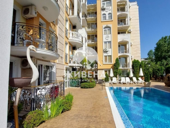 Двустаен апартамент в к.к. Слънчев бряг - 63 кв.м за 1302 €/кв.м - Снимка #1