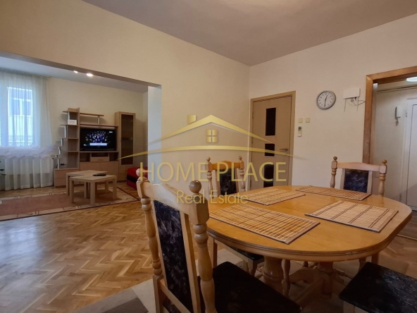 Дава се под наем Тристаен апартамент в Варна, Център - 110 кв.м за 612 € - Снимка #1