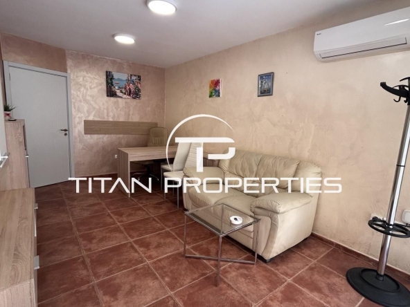 Дава се под наем Офис в Бургас, Възраждане - 24 кв.м за 280.5 € - Снимка #1