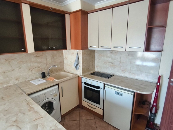 Двустаен апартамент в Пловдив, Младежки Хълм - 62 кв.м за 2178 €/кв.м - Снимка #1