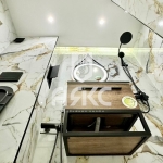 Двустаен апартамент в София, Свобода - 65 кв.м за 2724 €/кв.м - Снимка #1