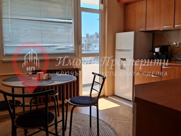 Дава се под наем Двустаен апартамент в София, Център - 73 кв.м за 750 € - Снимка #1