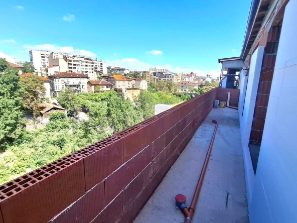 Двустаен апартамент в София, Банишора - 66 кв.м за 2500 €/кв.м - Снимка #1