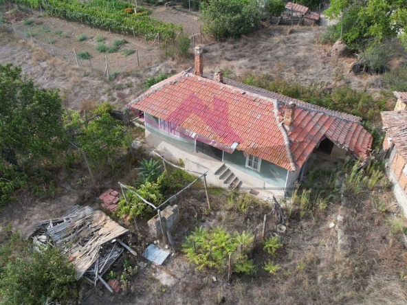 Парцел в Варна, Левски - 1963 кв.м за 49 €/кв.м - Снимка #1