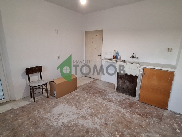 Двустаен апартамент в Стара Загора, Железник - център - 44 кв.м за 1171 €/кв.м - Снимка #1