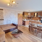 Дава се под наем Тристаен апартамент в к.к. Златни пясъци - 120 кв.м за 612 € - Снимка #1