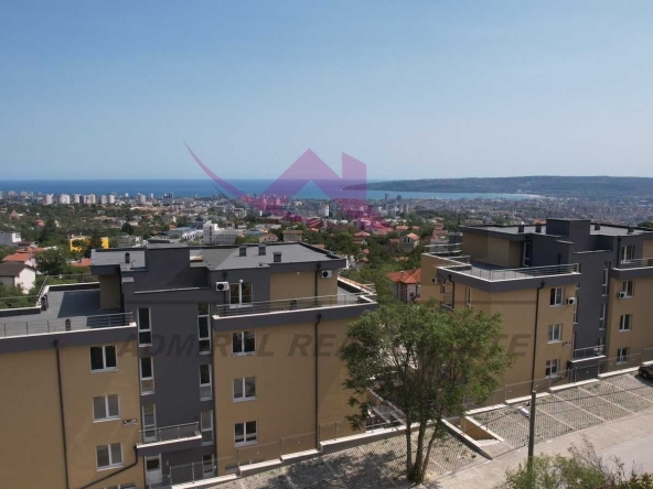 Двустаен апартамент в Варна, Левски - 51 кв.м за 1961 €/кв.м - Снимка #1