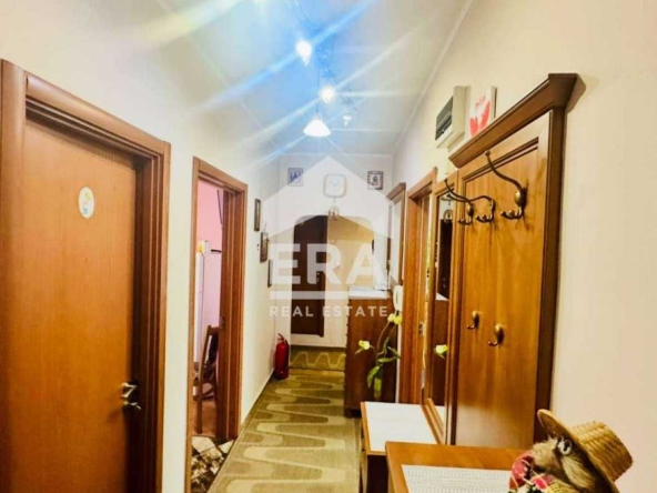 Четиристаен апартамент в Варна, Автогара - 105 кв.м за 1904 €/кв.м - Снимка #1