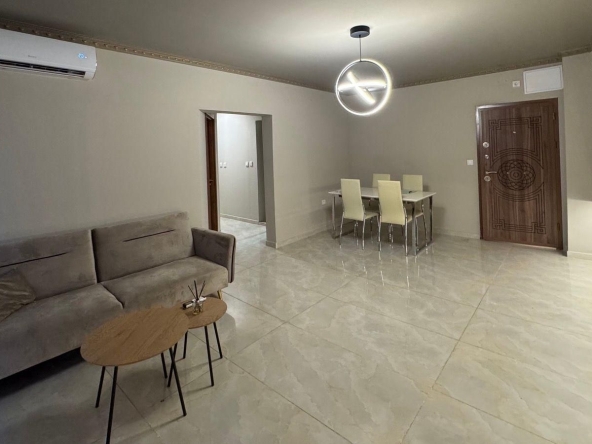 Дава се под наем Двустаен апартамент в София, Света Троица - 58 кв.м за 587 € - Снимка #1