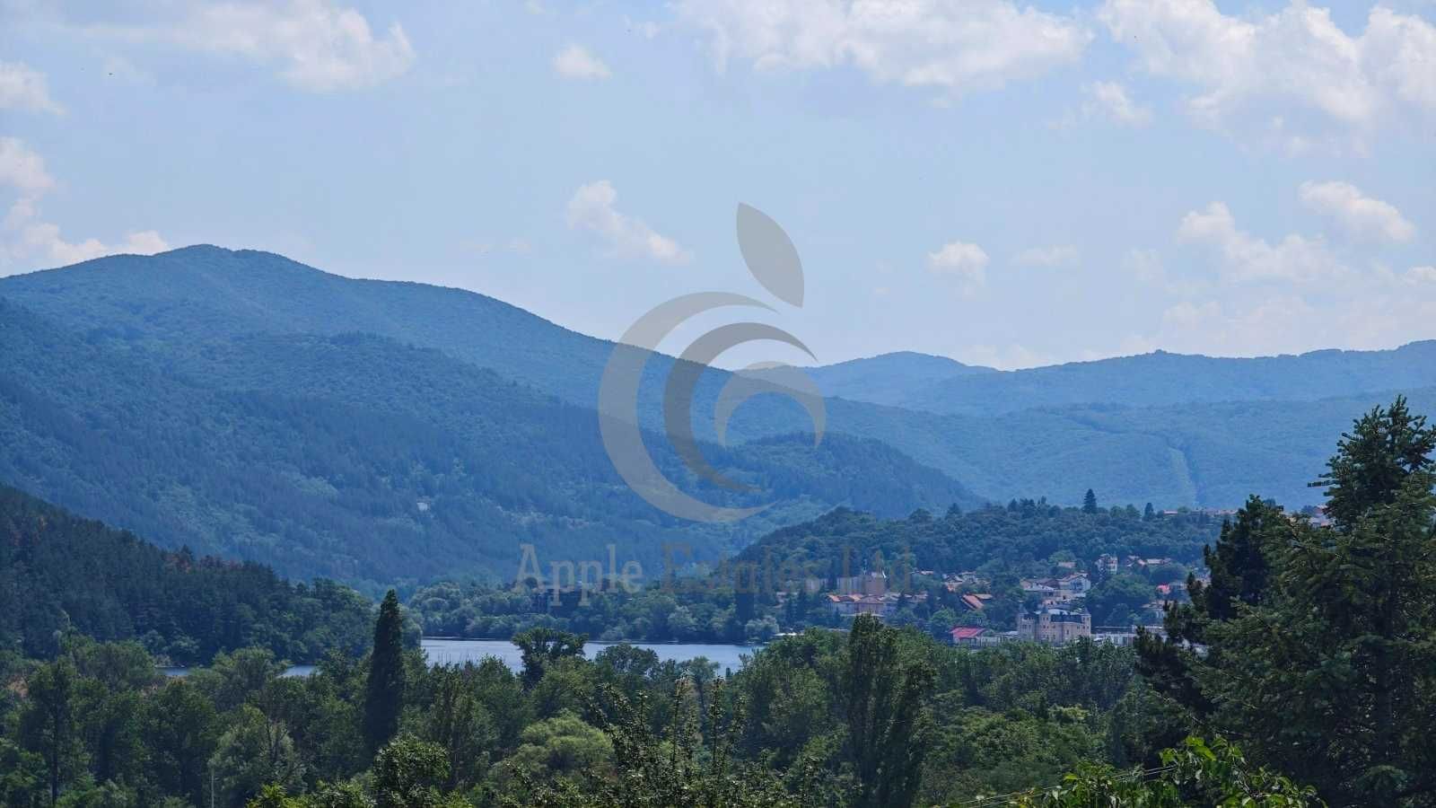 Къща в София, м-т Детски град - 173 кв.м за 1735 €/кв.м - Снимка #1