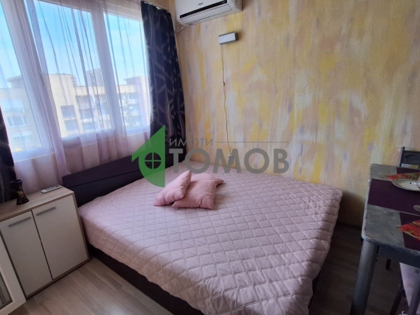 Едностаен апартамент в Стара Загора, Три чучура - юг - 325 кв.м за 167 €/кв.м - Снимка #1