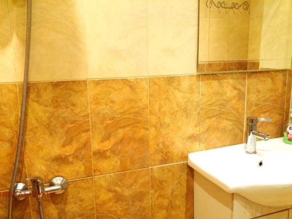 Дава се под наем Тристаен апартамент в София, Сухата река - 92 кв.м за 613.55 € - Снимка #1