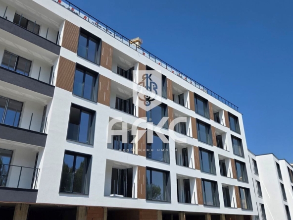 Тристаен апартамент в София, Кръстова вада - 129 кв.м за 2714 €/кв.м - Снимка #1