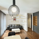 Дава се под наем Двустаен апартамент в Варна, Гръцка махала - 60 кв.м за 612 € - Снимка #1