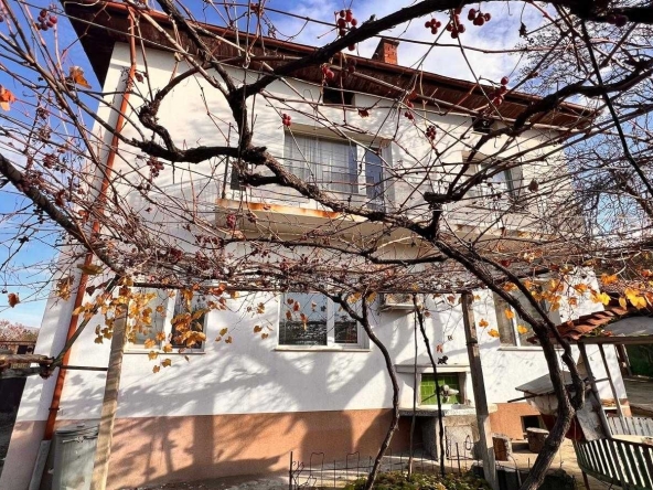 Къща в с. Мало село, Област Кюстендил - 172 кв.м за 739 €/кв.м - Снимка #1