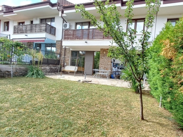 Къща в с. Кладница, Област Перник - 207 кв.м за 2415 €/кв.м - Снимка #1