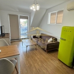 Дава се под наем Двустаен апартамент в Варна, Център - 60 кв.м за 612 € - Снимка #1