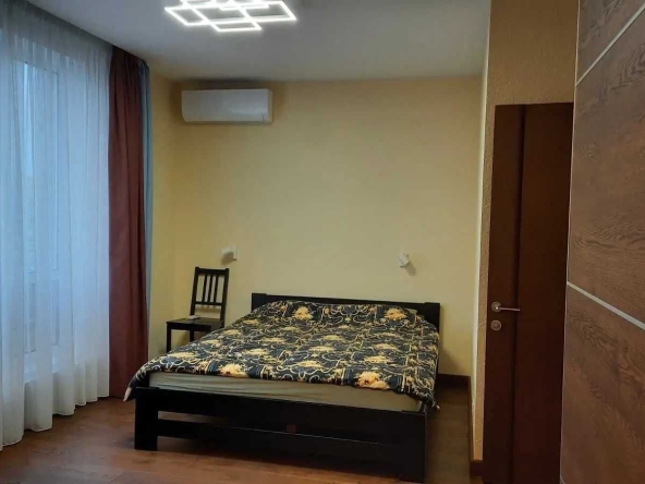 Дава се под наем Двустаен апартамент в София, Зона Б-18 - 65 кв.м за 448.8 € - Снимка #1