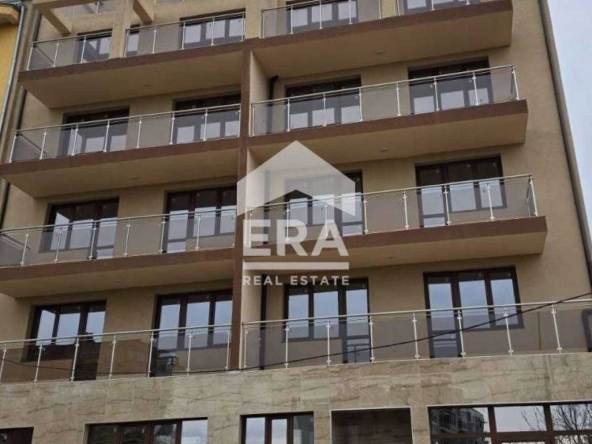 Тристаен апартамент в Русе, Център - 123 кв.м за 620 €/кв.м - Снимка #1