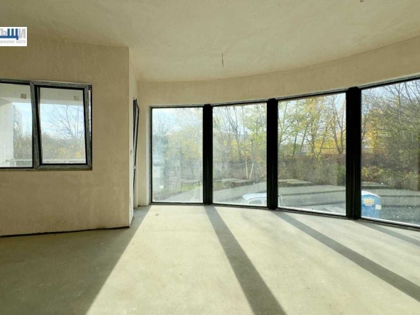 Тристаен апартамент в Велико Търново, Бузлуджа - 88 кв.м за 1290 €/кв.м - Снимка #1