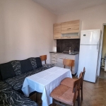 Дава се под наем Двустаен апартамент в Варна, Колхозен пазар - 45 кв.м за 307 € - Снимка #1