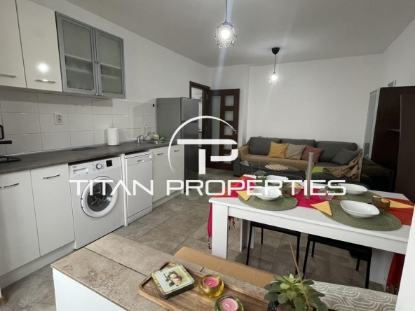 Дава се под наем Двустаен апартамент в Бургас, Славейков - 43 кв.м за 331.5 € - Снимка #1